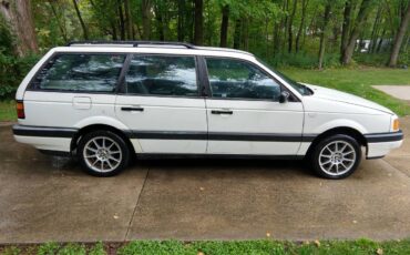 Volswagen-passat-diesel-1991-white-6