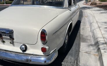Volvo-122-S-1966-Sedan-4