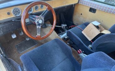 Volvo-142-1971-2