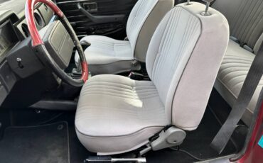 Volvo-142s-1974-13