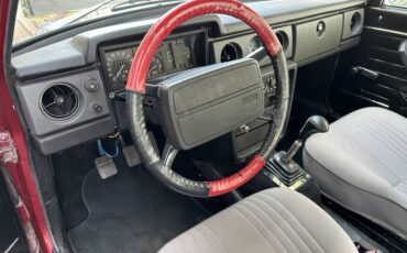 Volvo-142s-1974-22
