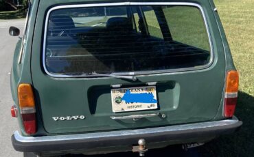 Volvo-145s-1972-green-2