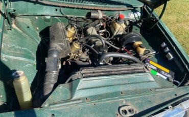 Volvo-145s-1972-green-4