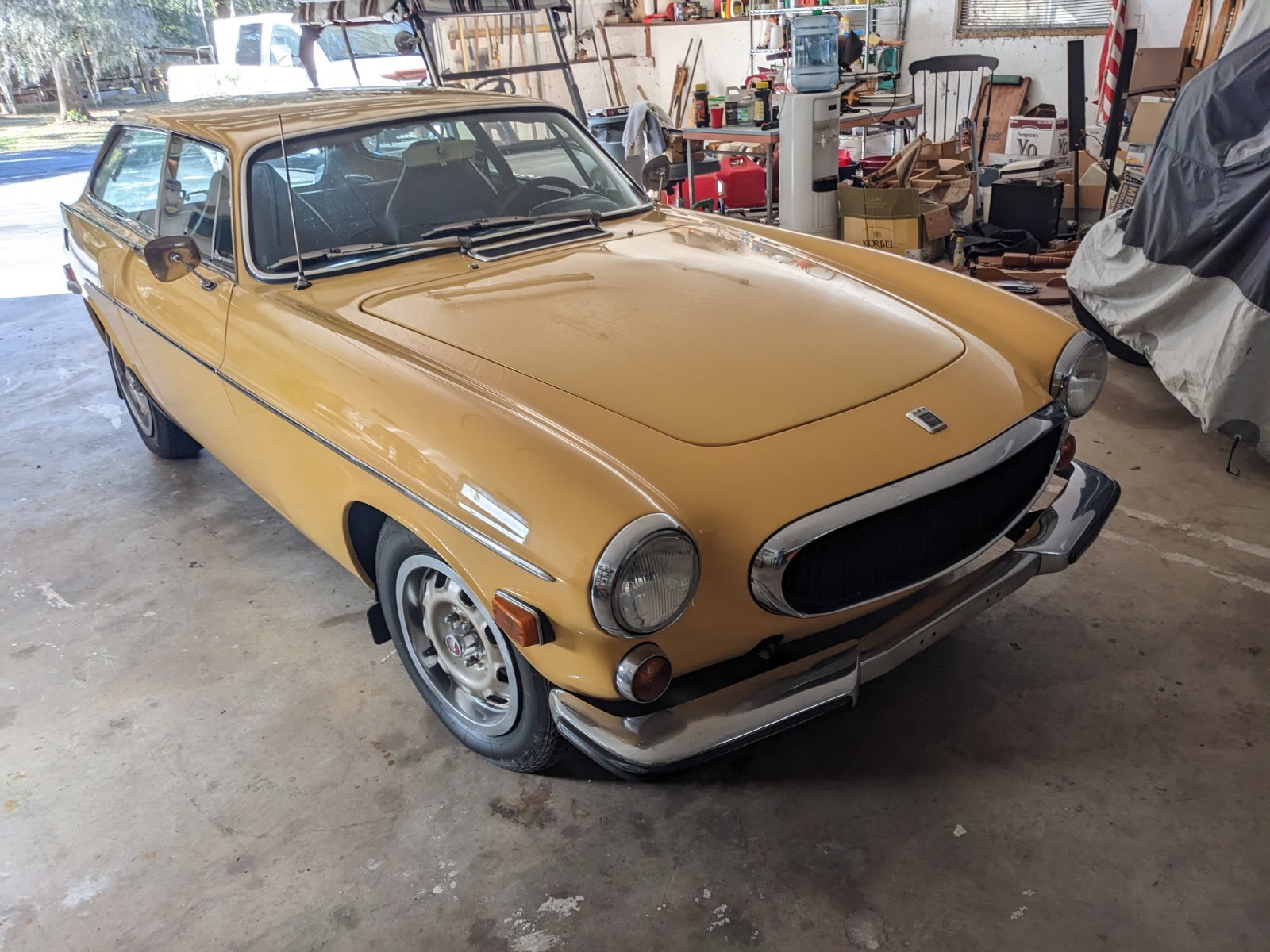 Volvo-1800-1972-Wagon