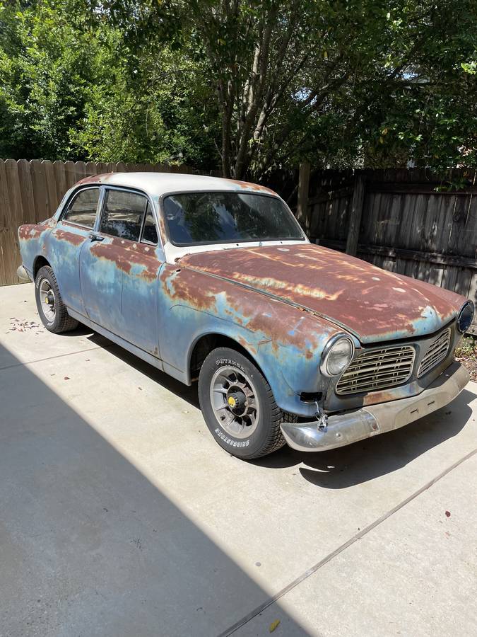 Volvo-1967-blue