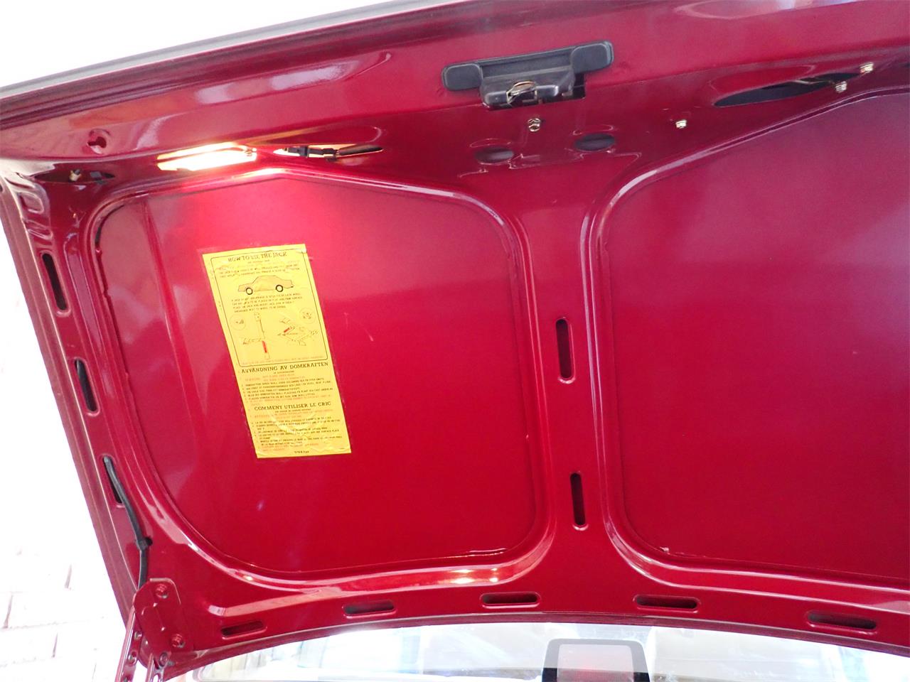 Volvo-240-1987-Red-Beige-12