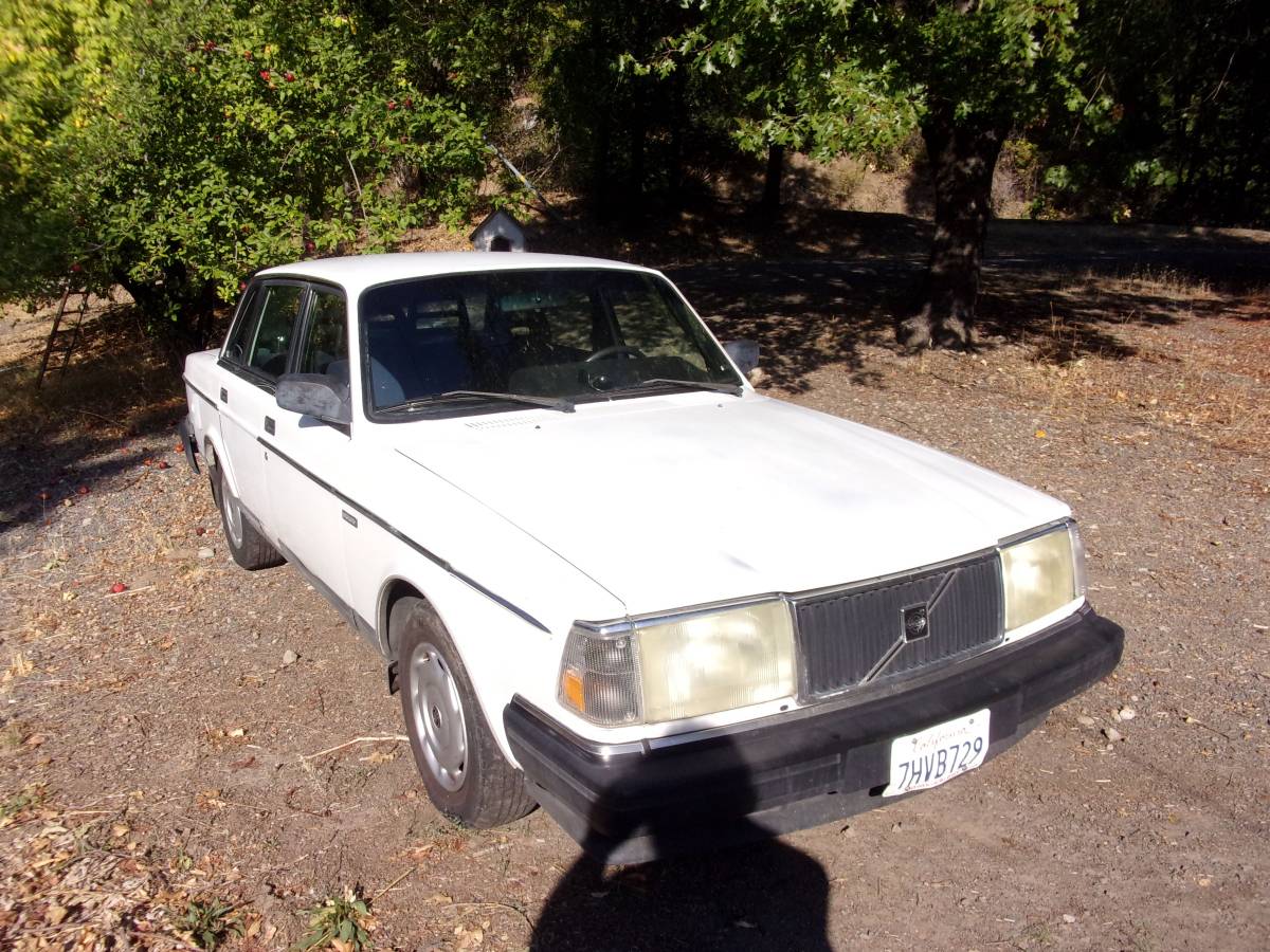Volvo-240-1991-6