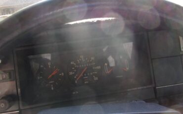 Volvo-240-1991-8