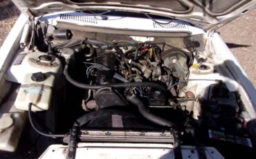 Volvo-240-1991-9