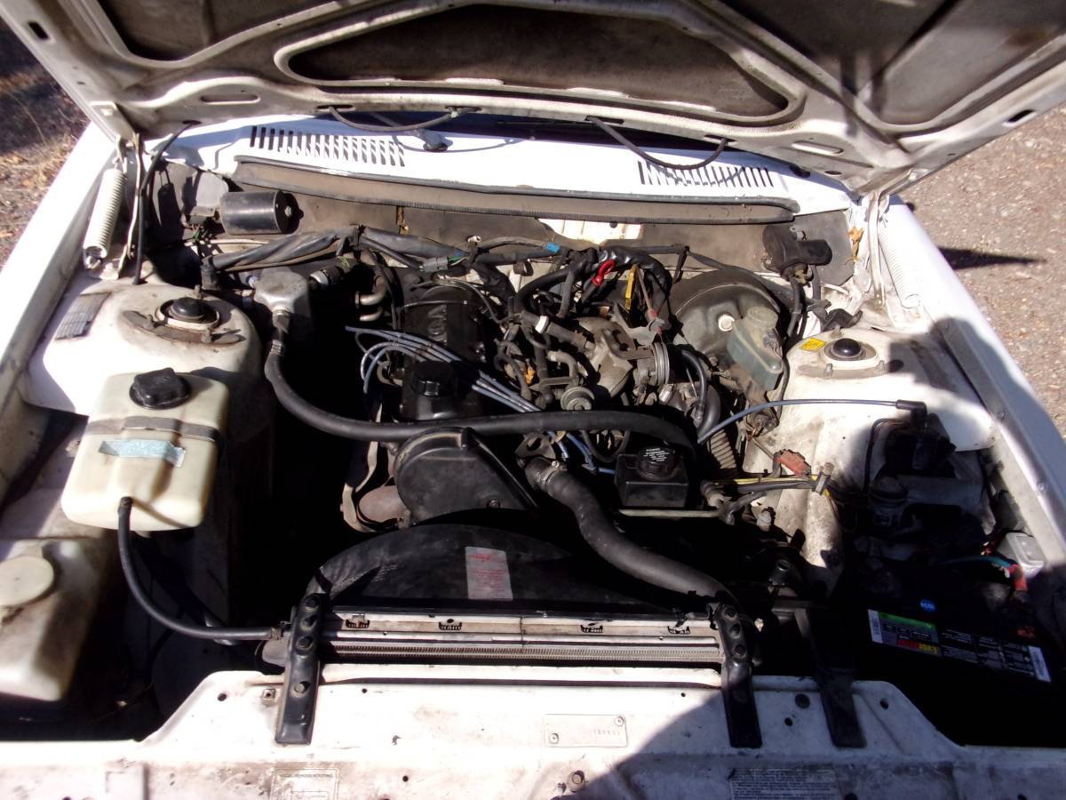 Volvo-240-1991-9