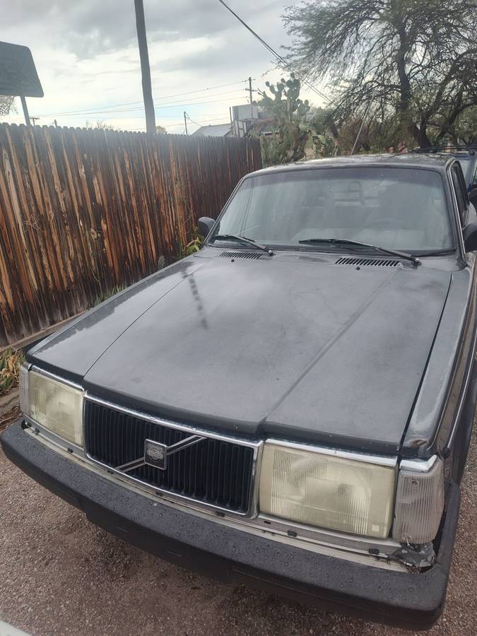 Volvo-240-1991-black-1
