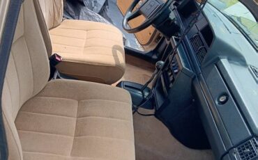 Volvo-240-1992-4