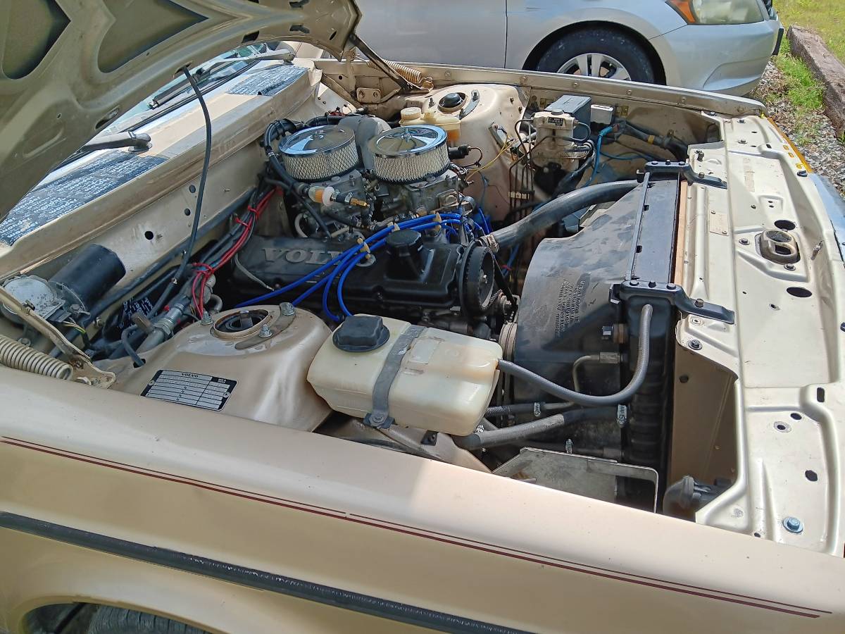 Volvo-240-1992-5