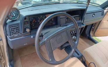 Volvo-240-1992-9