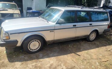 Volvo-240-wagon-1992-7