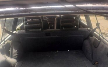 Volvo-240-wagon-1992-9