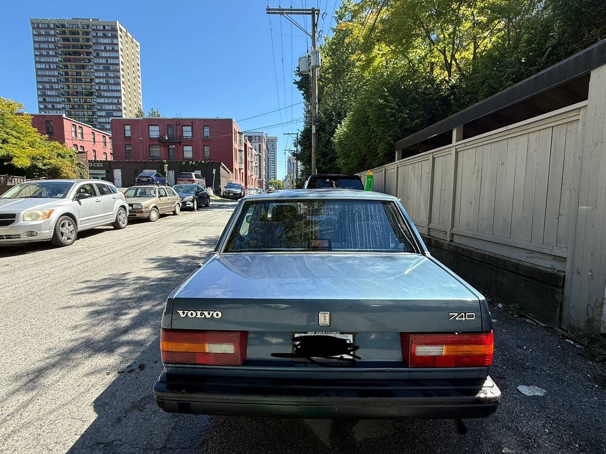Volvo-740-1990-blue-3