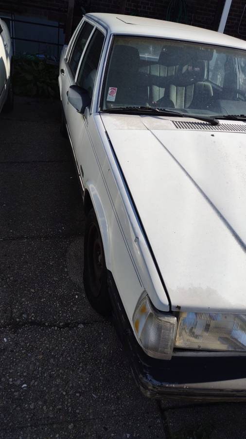 Volvo-740-gl-1991-white-3