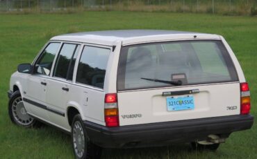 Volvo-740-series-1990-white-1
