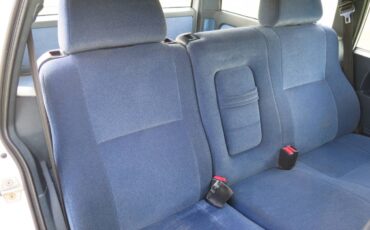 Volvo-740-series-1990-white-14