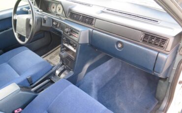 Volvo-740-series-1990-white-20