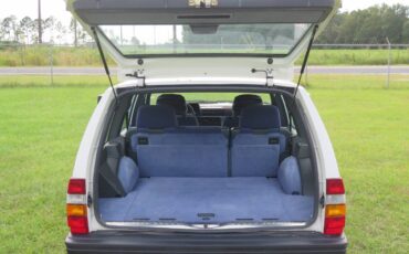Volvo-740-series-1990-white-21