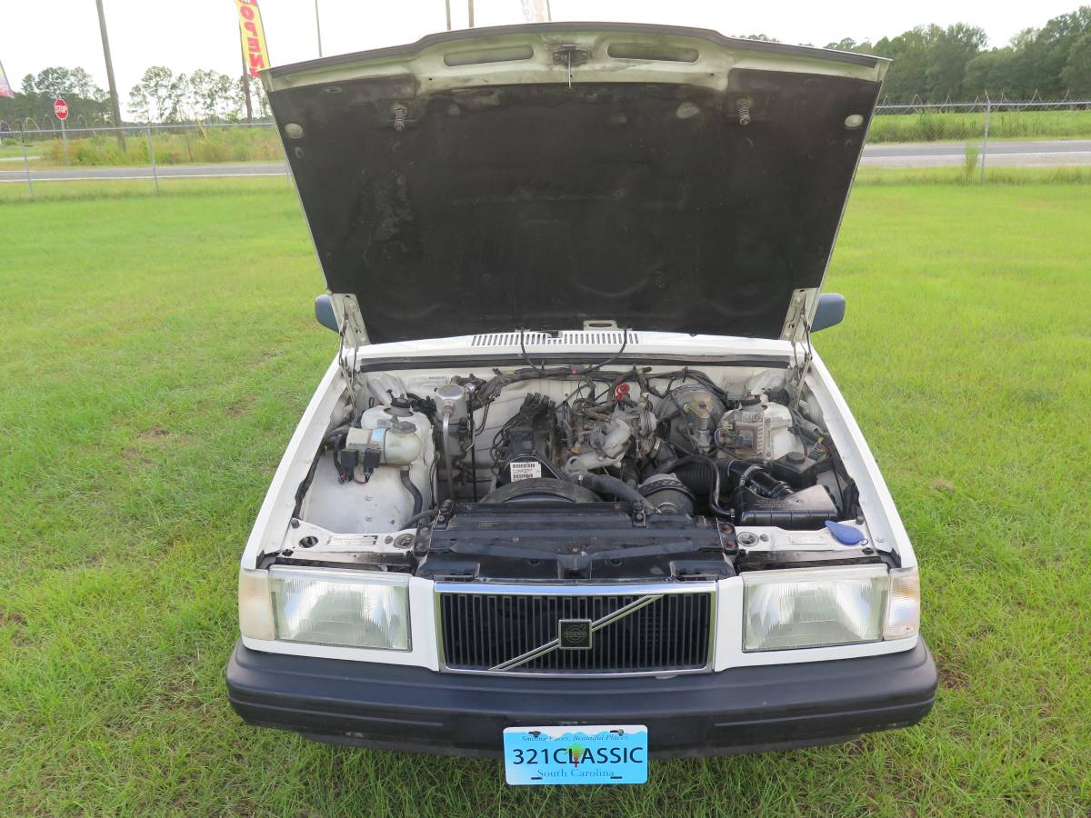 Volvo-740-series-1990-white-22