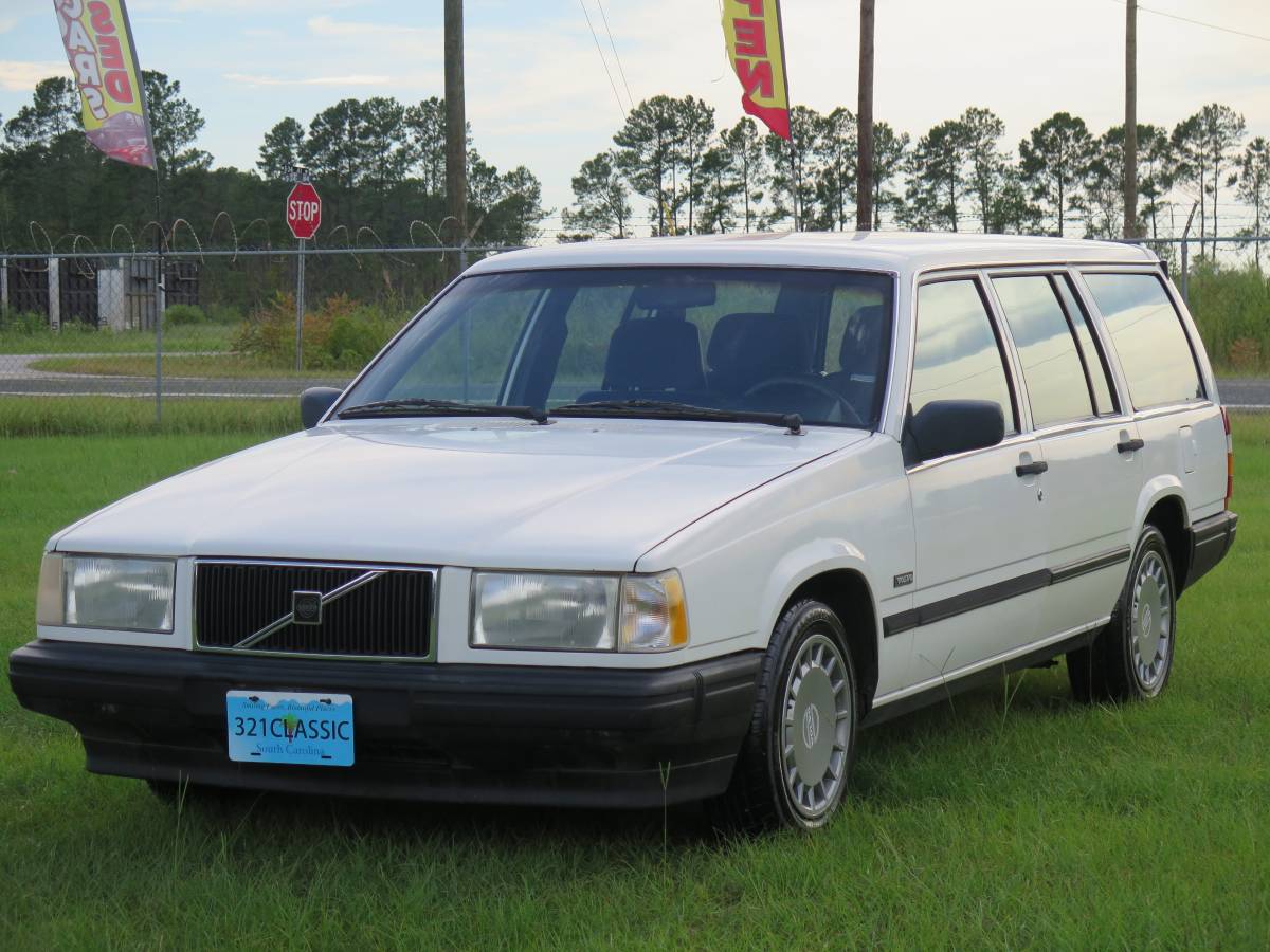 Volvo-740-series-1990-white-3