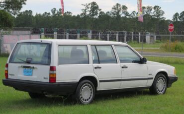 Volvo-740-series-1990-white-7