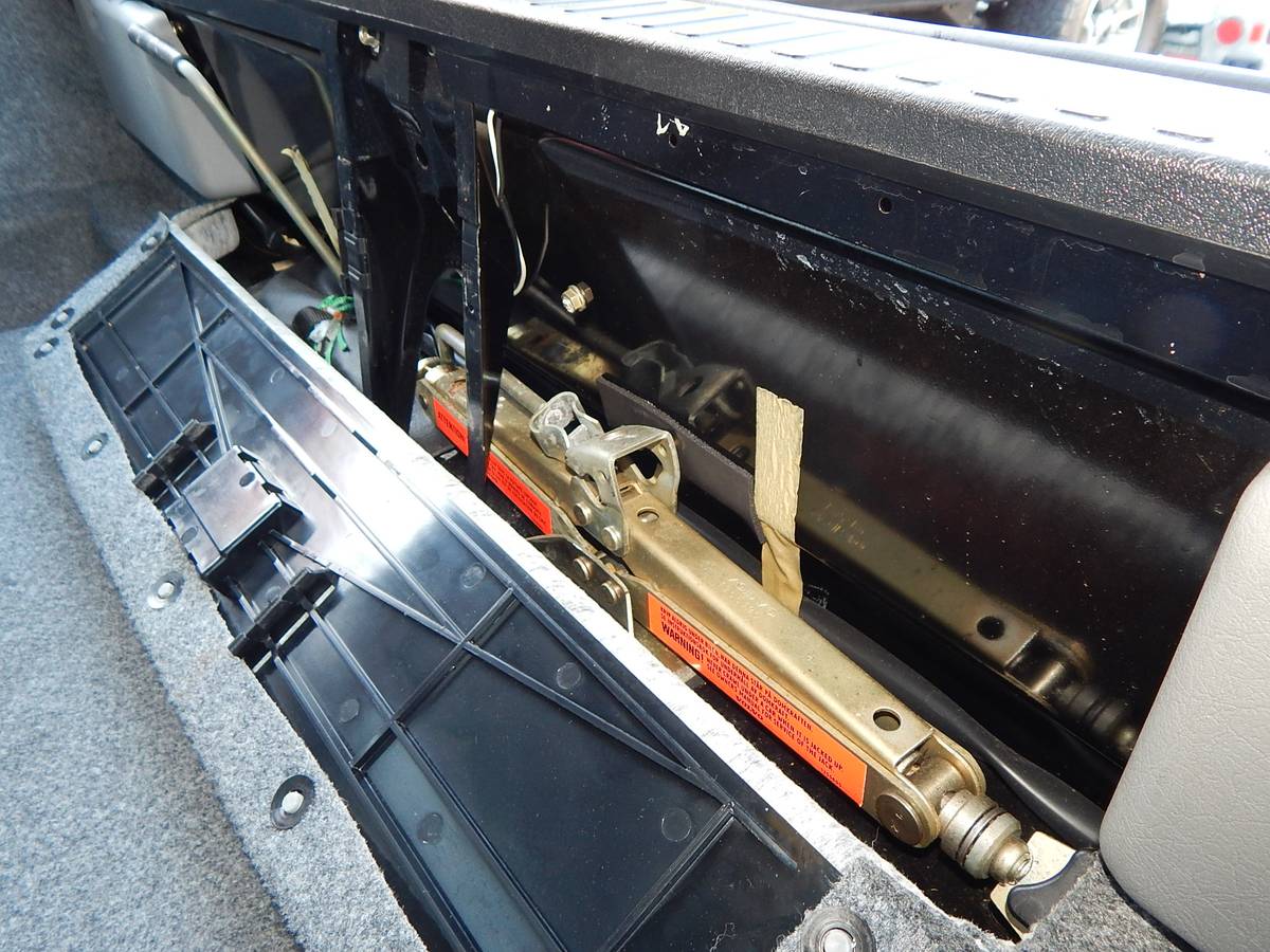 Volvo-760-gle-1989-black-17