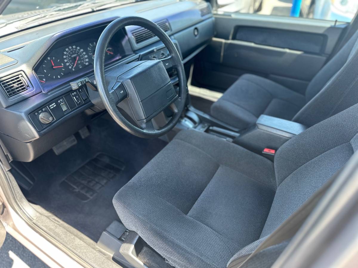 Volvo-940-gl-1992-grey-2