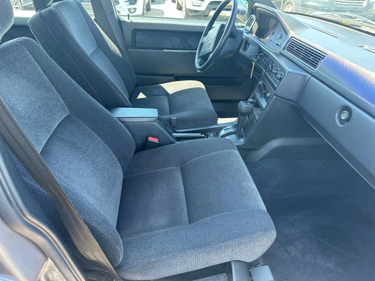 Volvo-940-gl-1992-grey-6