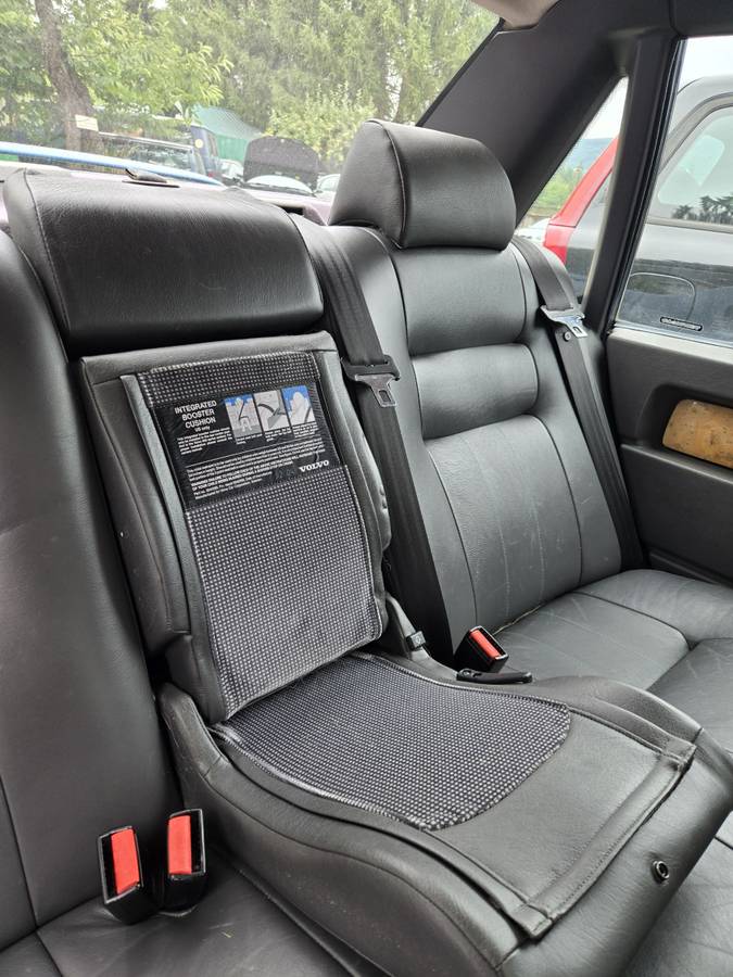 Volvo-940-series-1992-blue-12