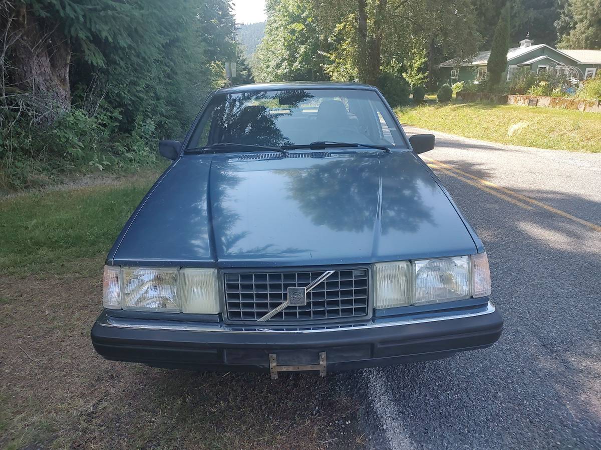 Volvo-940-series-1992-blue-5