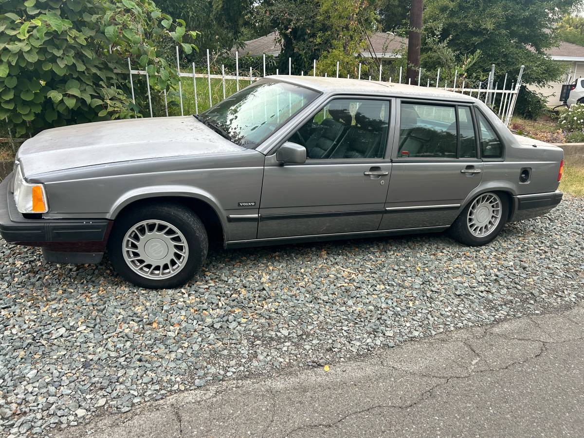 Volvo-960-1992-grey-1