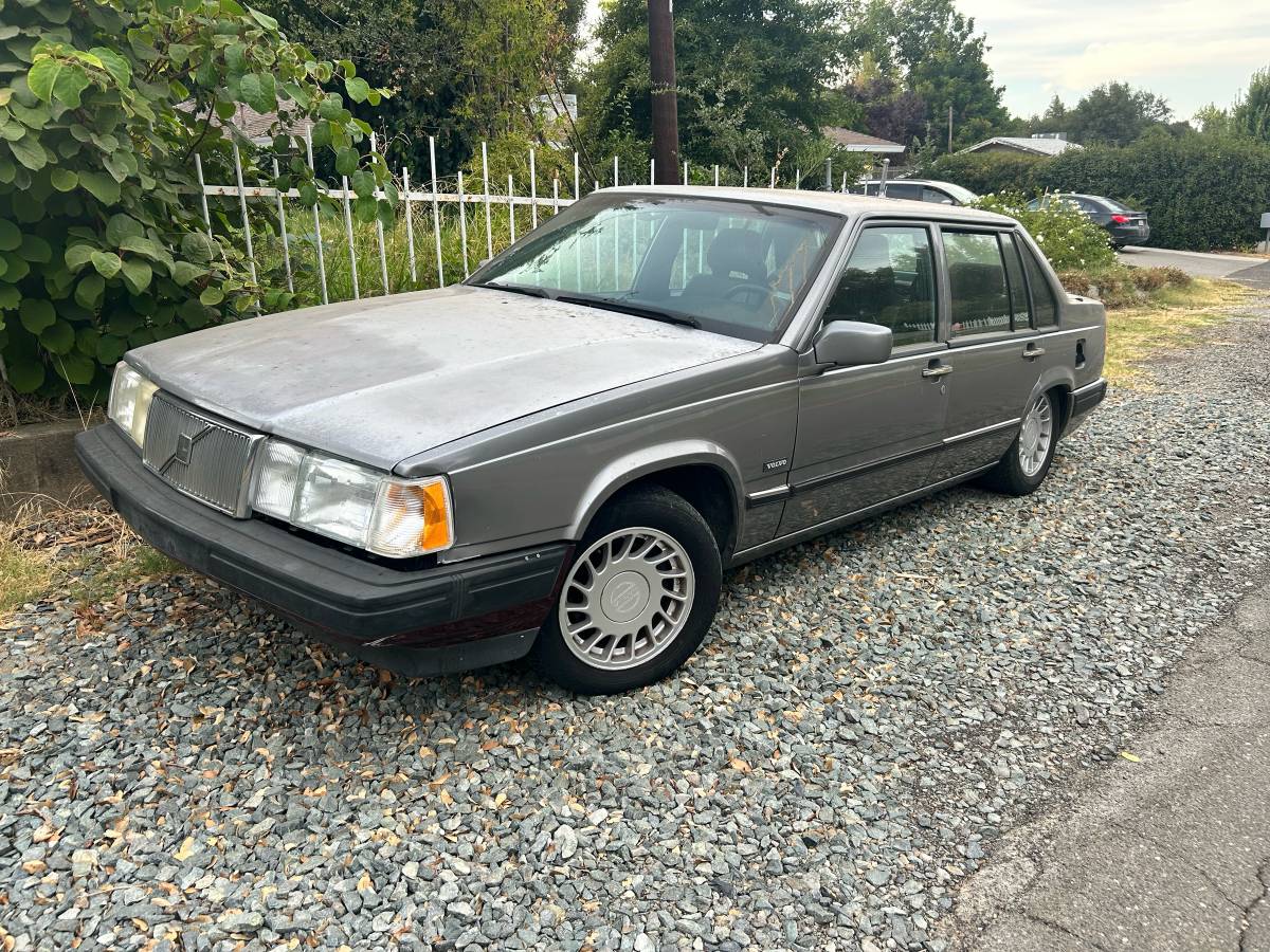 Volvo-960-1992-grey