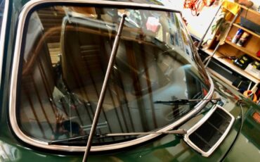 Volvo-P1800-1971-British-Racing-Green-10