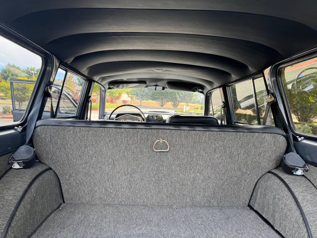 Volvo-amazon-122-1966-custom-14