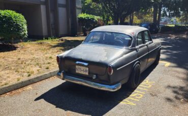 Volvo-amazon-122s-1966-grey-1
