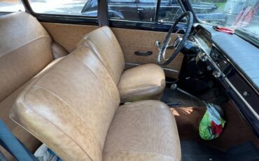 Volvo-p210-1967-blue-4