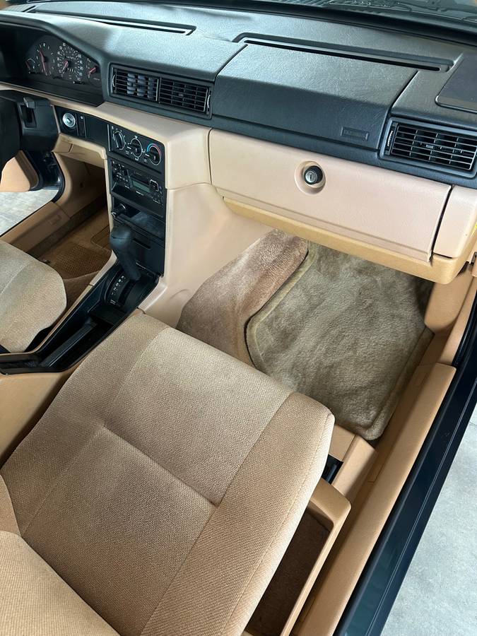 Volvo940-1995-7