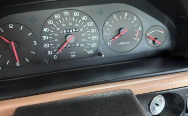 Volvo940-1995-9