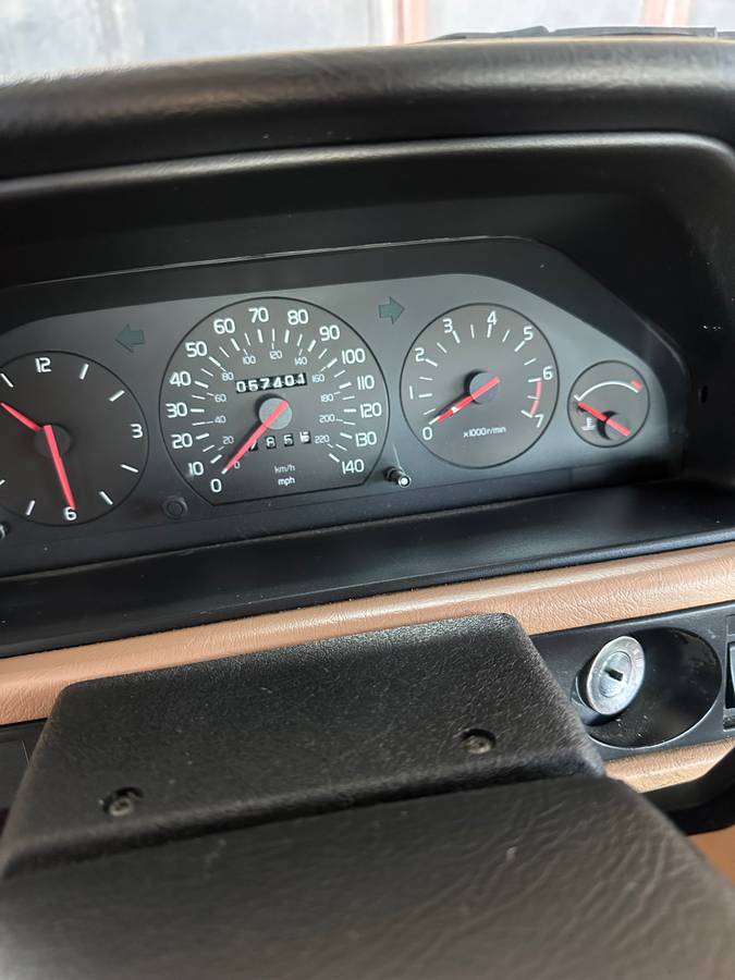 Volvo940-1995-9
