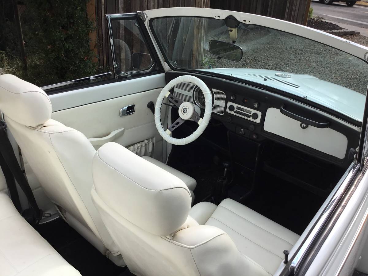 Vw-bug-convertible-1970-white-2