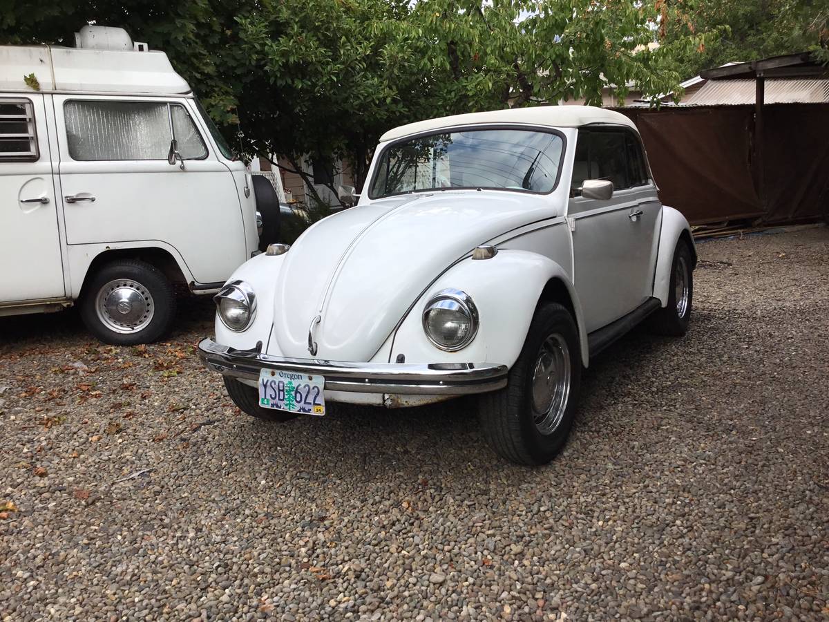Vw-bug-convertible-1970-white-5