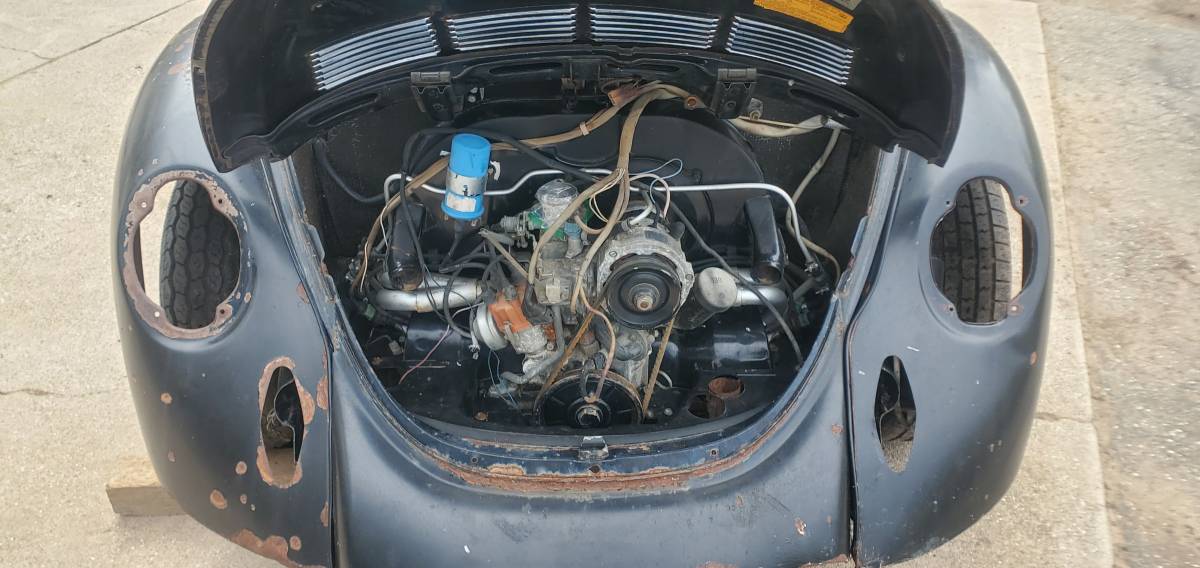 Vw-bug-convertible-1979-4