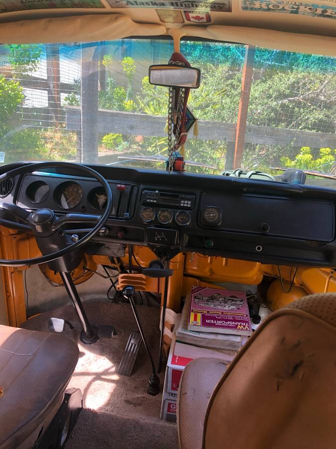 Vw-bus-1977-yellow-3