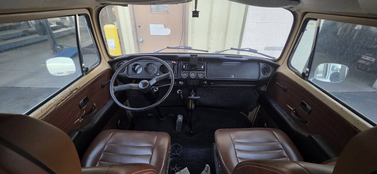 Vw-bus-1979-15