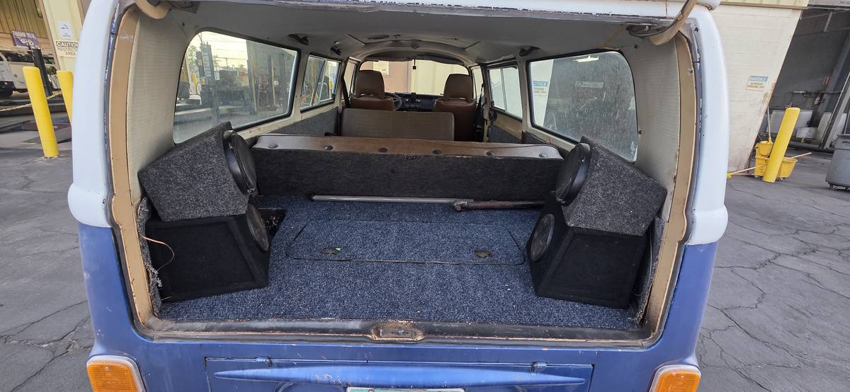 Vw-bus-1979-5