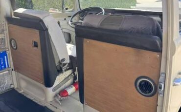 Vw-bus-bay-window-1971-custom-7